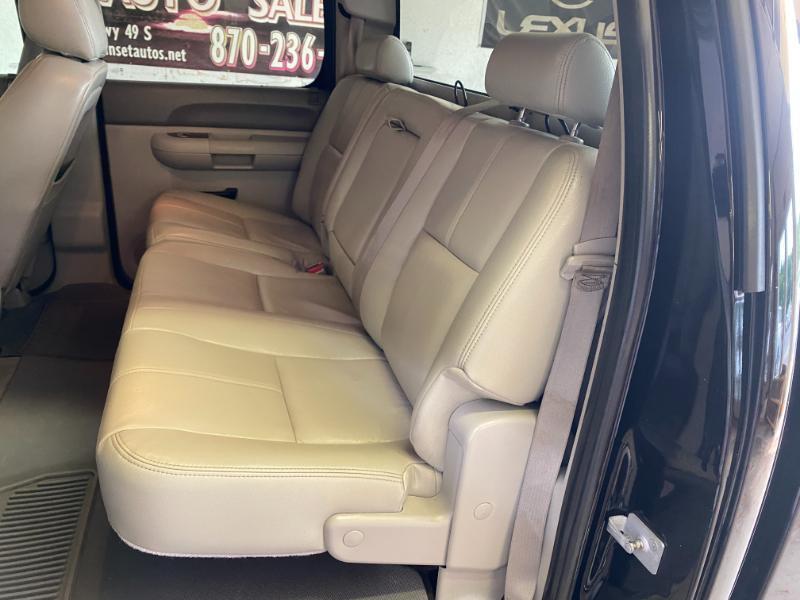 GMC Sierra 1500 SLE Crew Cab 4WD 2010