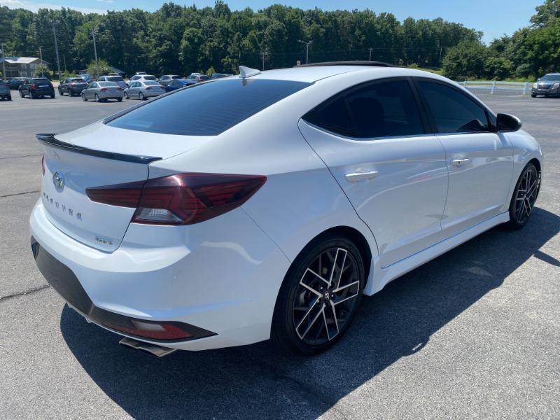 Hyundai Elantra Sport 7A 2019