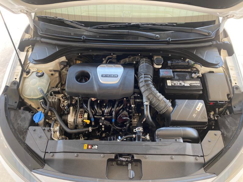 Hyundai Elantra Sport 7A 2019