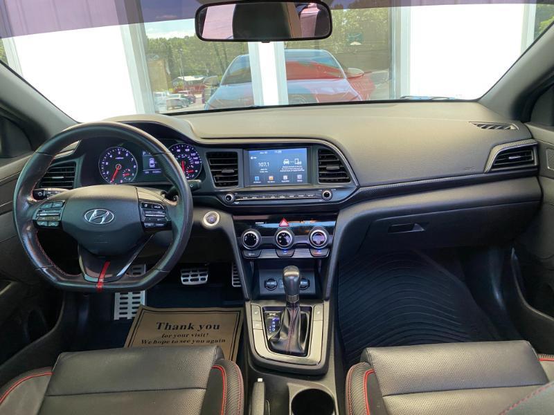 Hyundai Elantra Sport 7A 2019