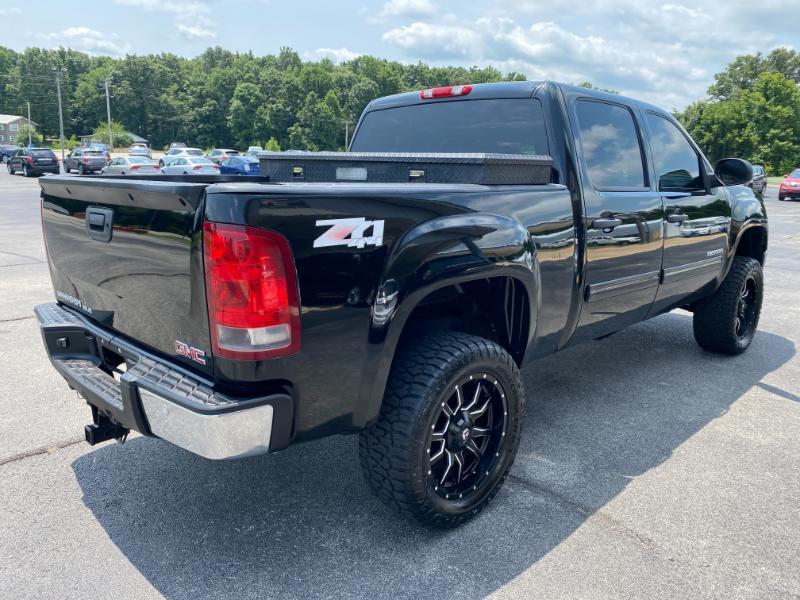 GMC Sierra 1500 SLE Crew Cab 4WD 2011