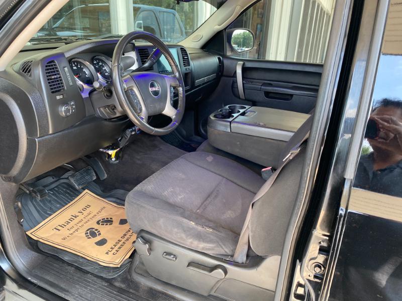 GMC Sierra 1500 SLE Crew Cab 4WD 2011