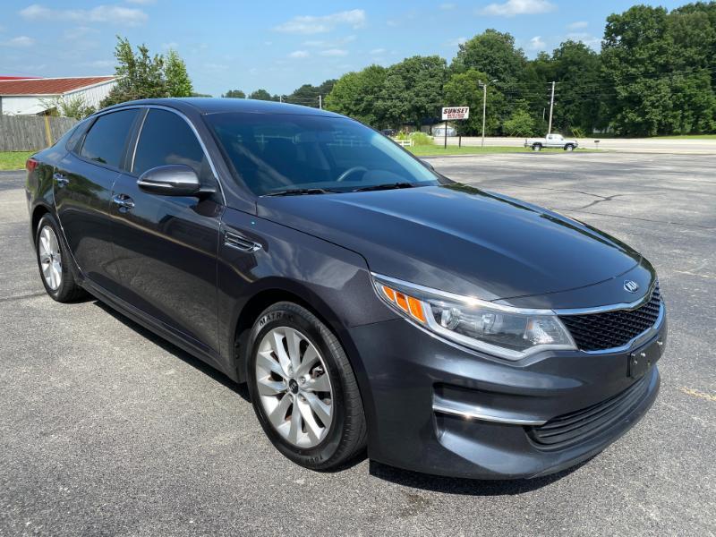 Kia Optima LX 2017