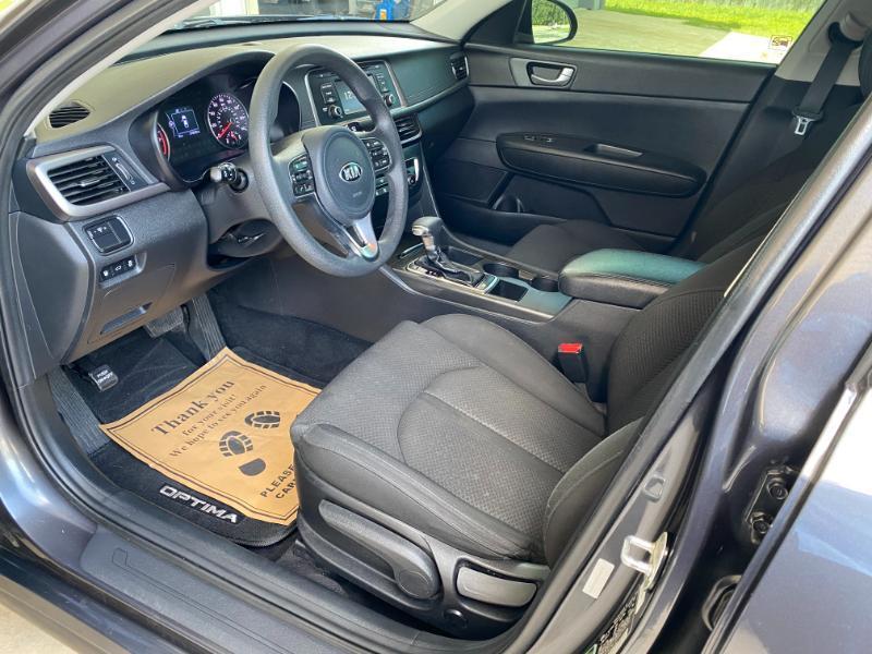 Kia Optima LX 2017
