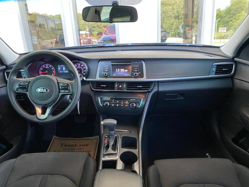 Kia Optima LX 2017