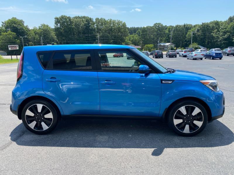 Kia Soul + w/Signature 2.0 Special Edition 2016