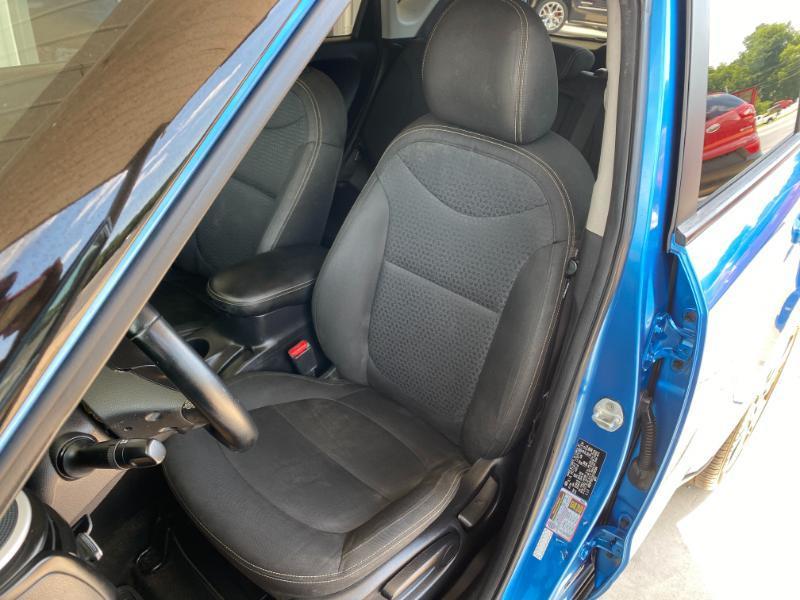 Kia Soul + w/Signature 2.0 Special Edition 2016