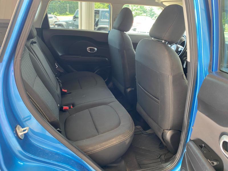Kia Soul + w/Signature 2.0 Special Edition 2016