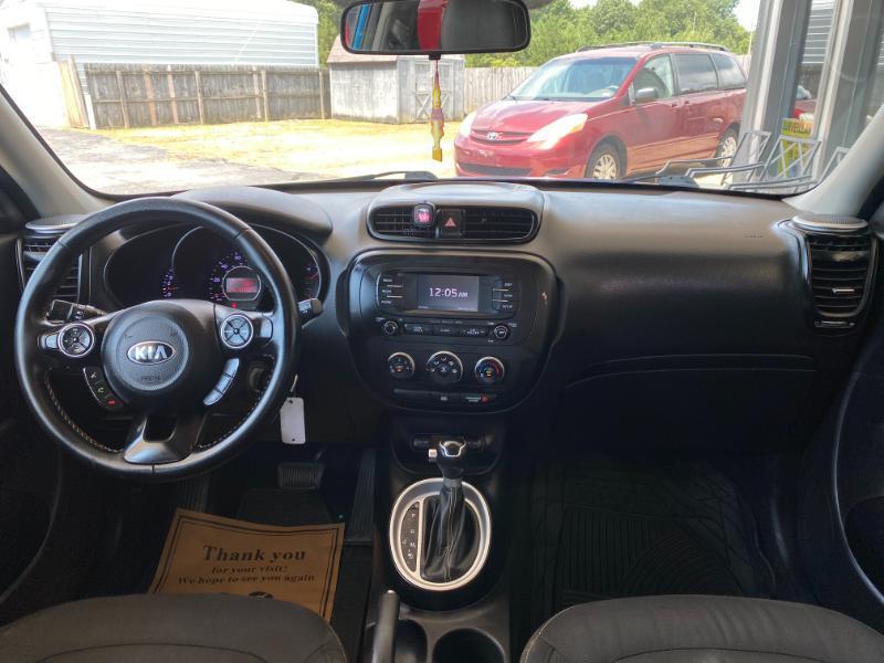 Kia Soul + w/Signature 2.0 Special Edition 2016