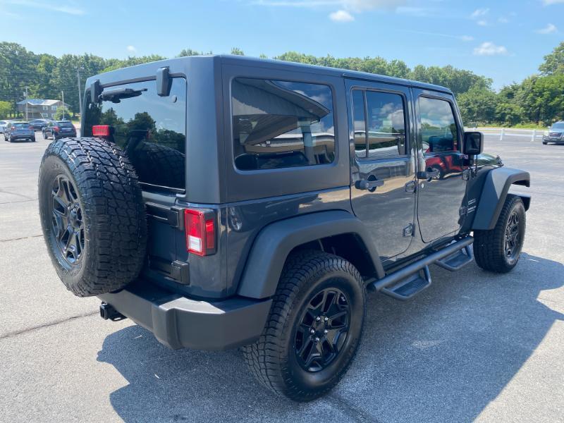 Jeep Wrangler Unlimited Sport 4WD 2017