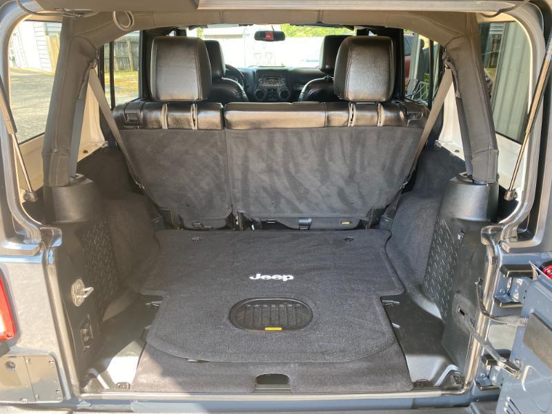 Jeep Wrangler Unlimited Sport 4WD 2017