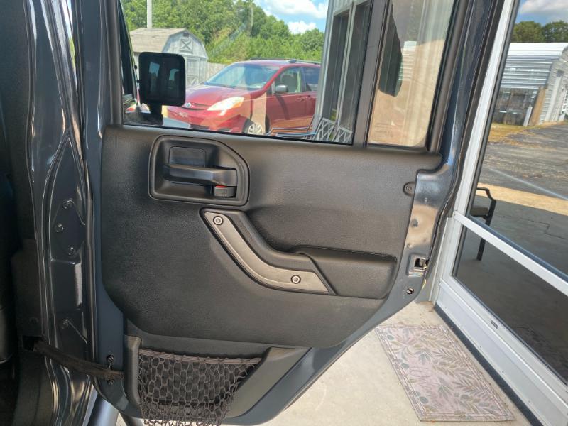 Jeep Wrangler Unlimited Sport 4WD 2017
