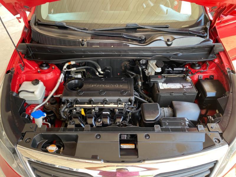 Kia Sportage LX FWD 2012