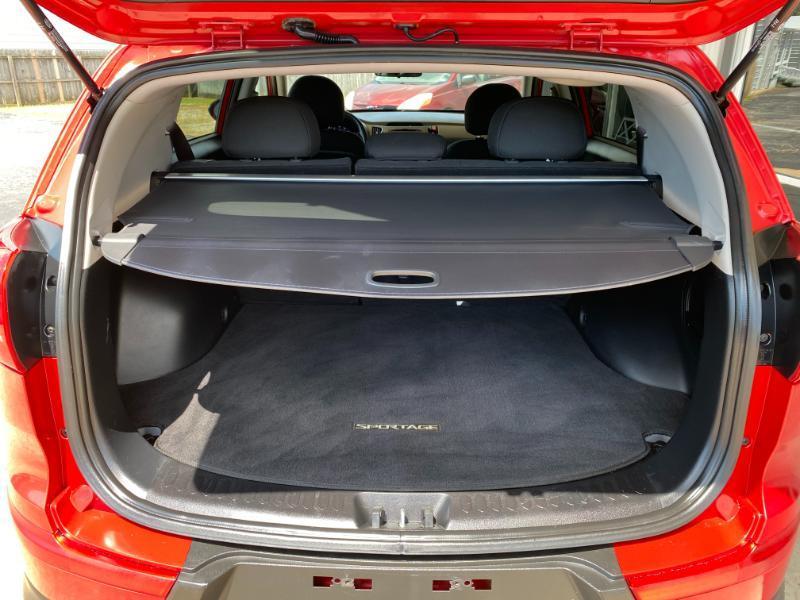 Kia Sportage LX FWD 2012