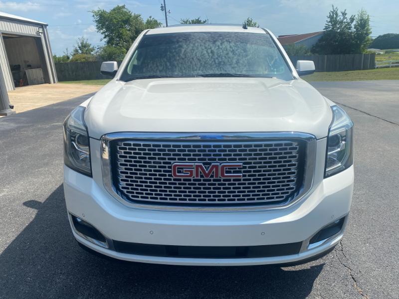 GMC Yukon Denali 4WD 2015