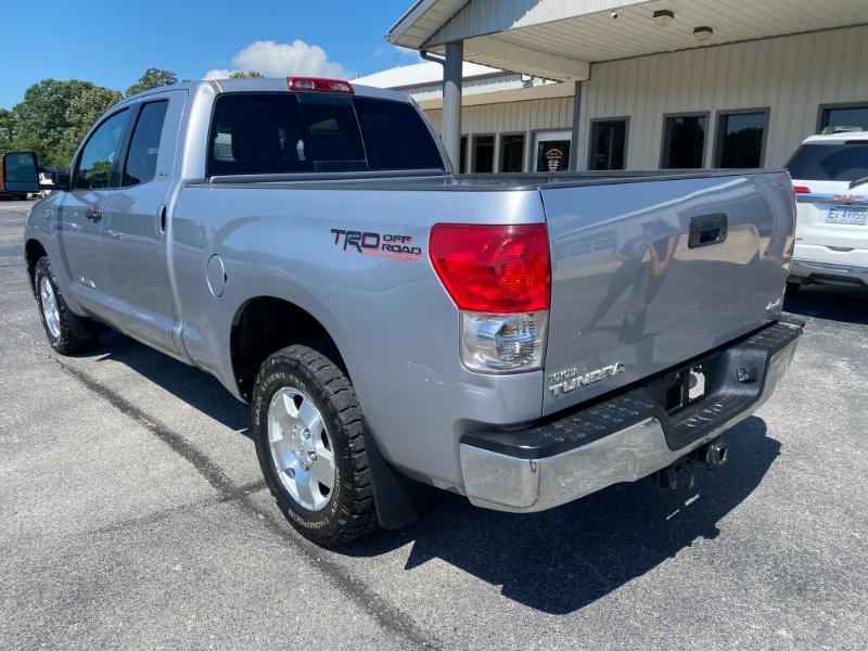 Toyota Tundra SR5 Double Cab 5.7L 4WD 2008