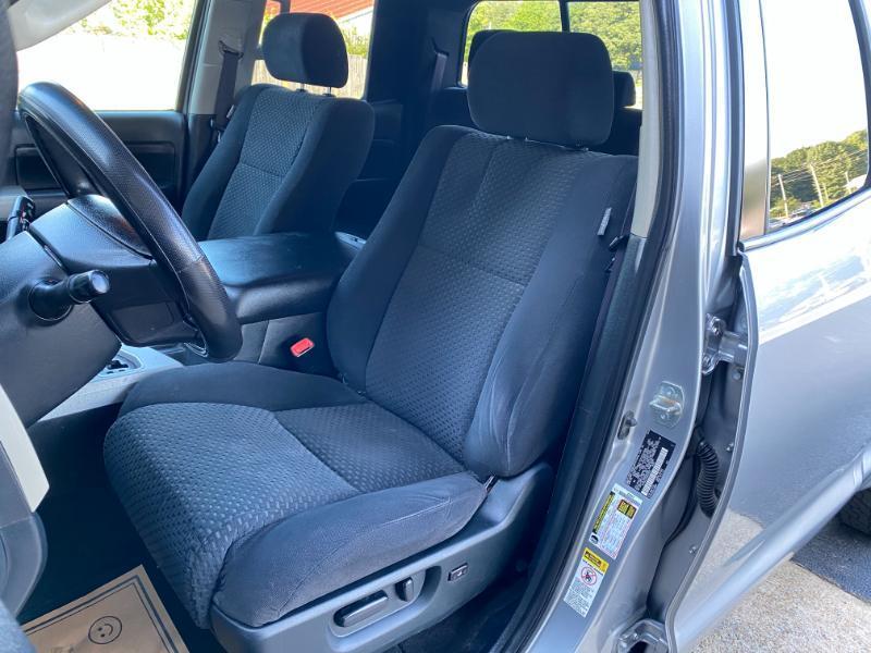 Toyota Tundra SR5 Double Cab 5.7L 4WD 2008