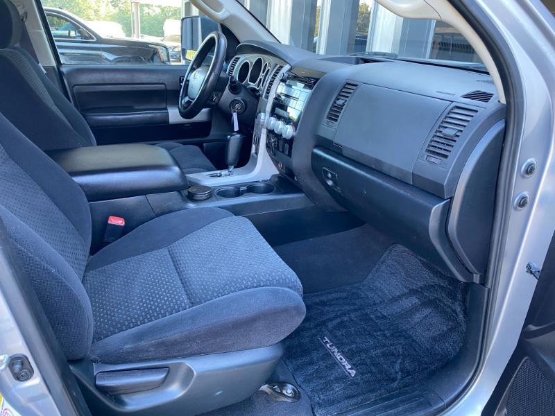 Toyota Tundra SR5 Double Cab 5.7L 4WD 2008