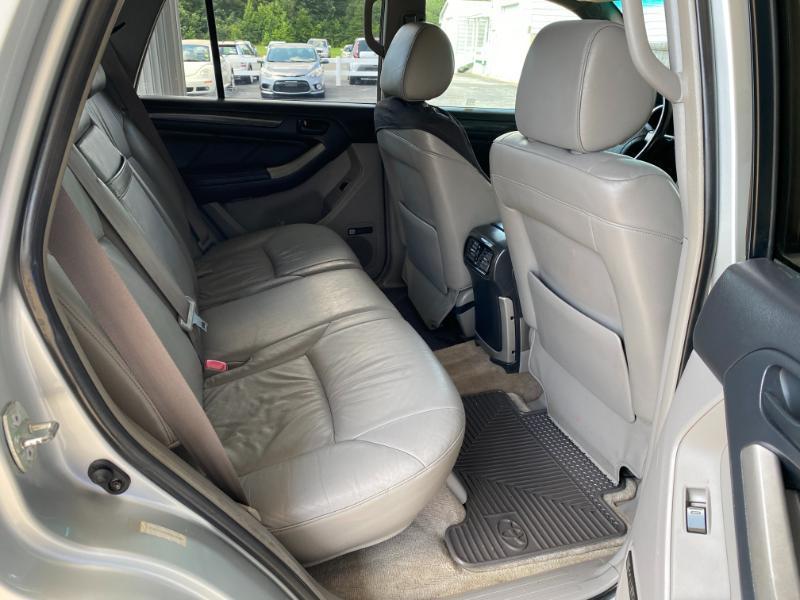 Toyota 4Runner Limited 4WD 2004