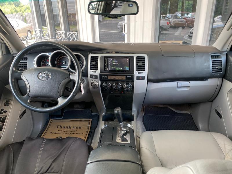 Toyota 4Runner Limited 4WD 2004