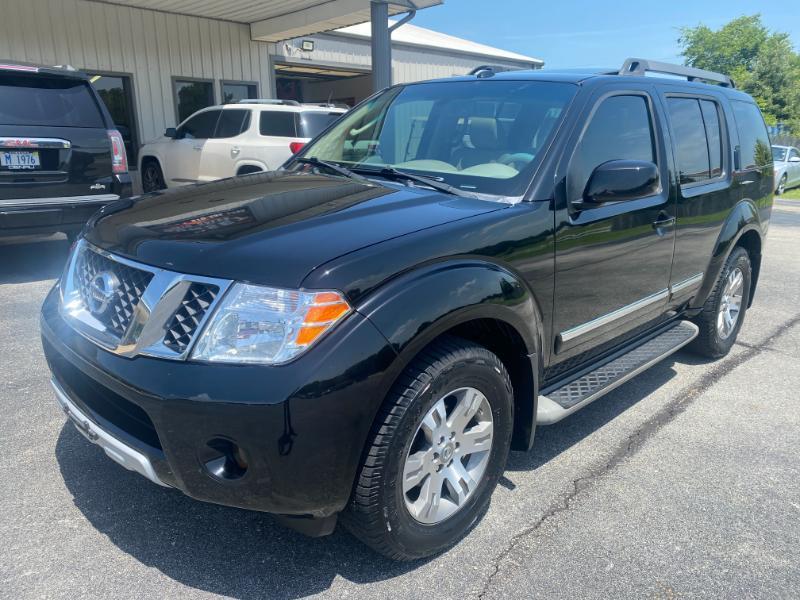 Nissan Pathfinder Silver Edition 4WD 2012