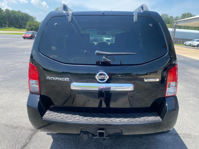 Nissan Pathfinder Silver Edition 4WD 2012