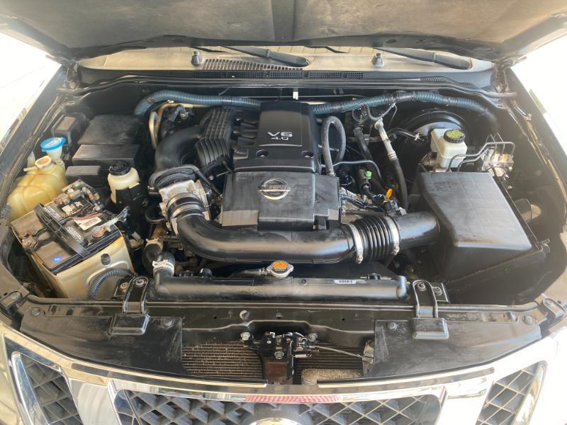 Nissan Pathfinder Silver Edition 4WD 2012