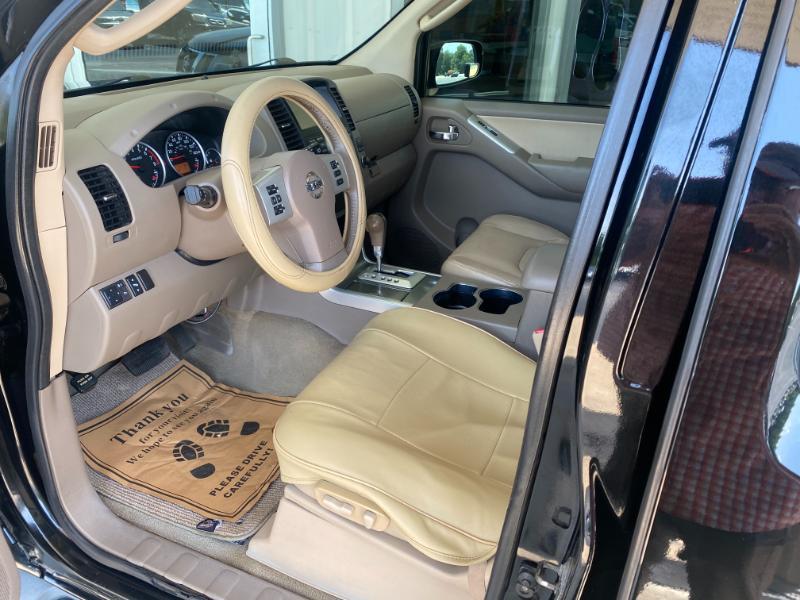 Nissan Pathfinder Silver Edition 4WD 2012