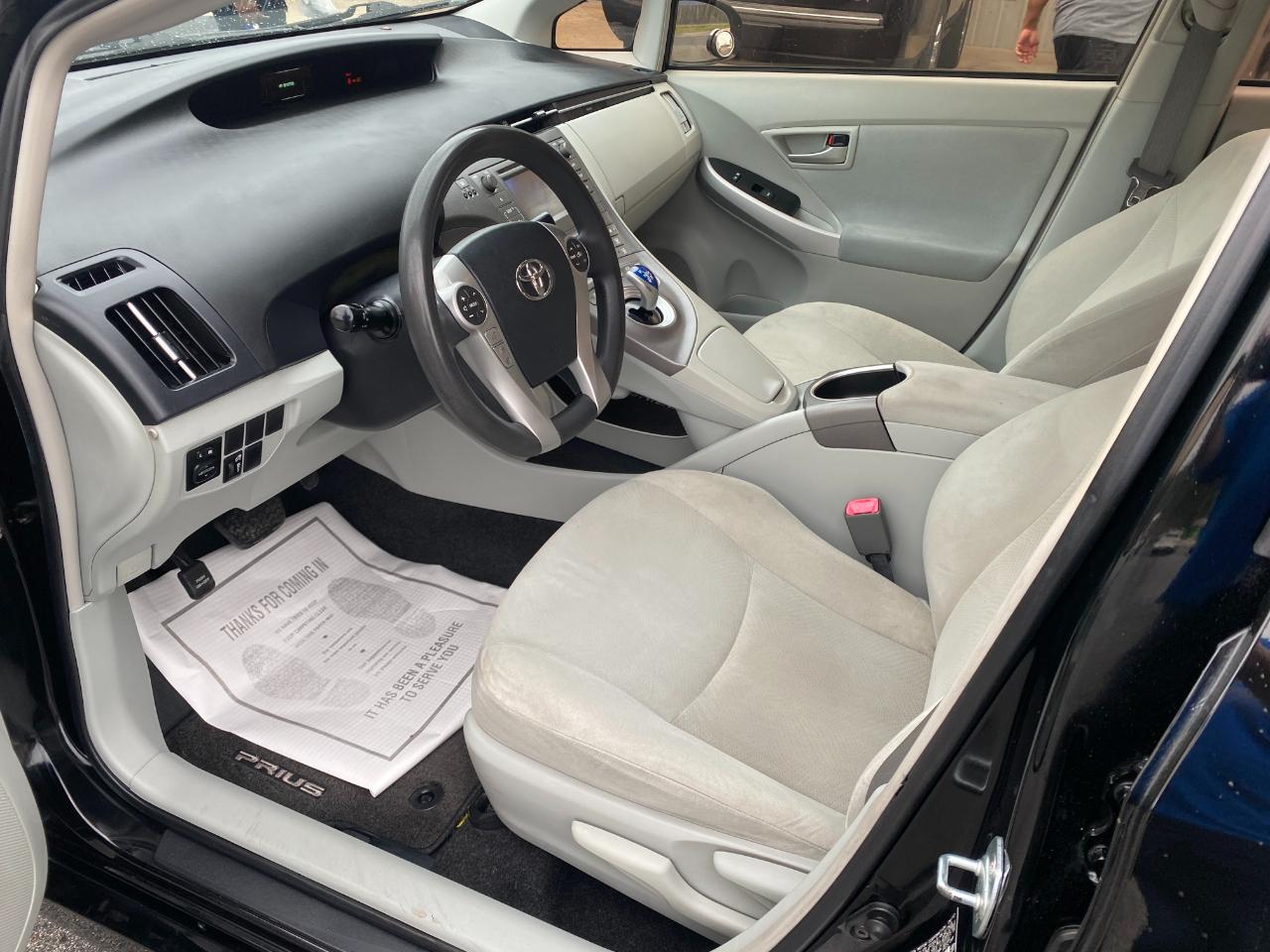 Toyota Prius Prius II 2012