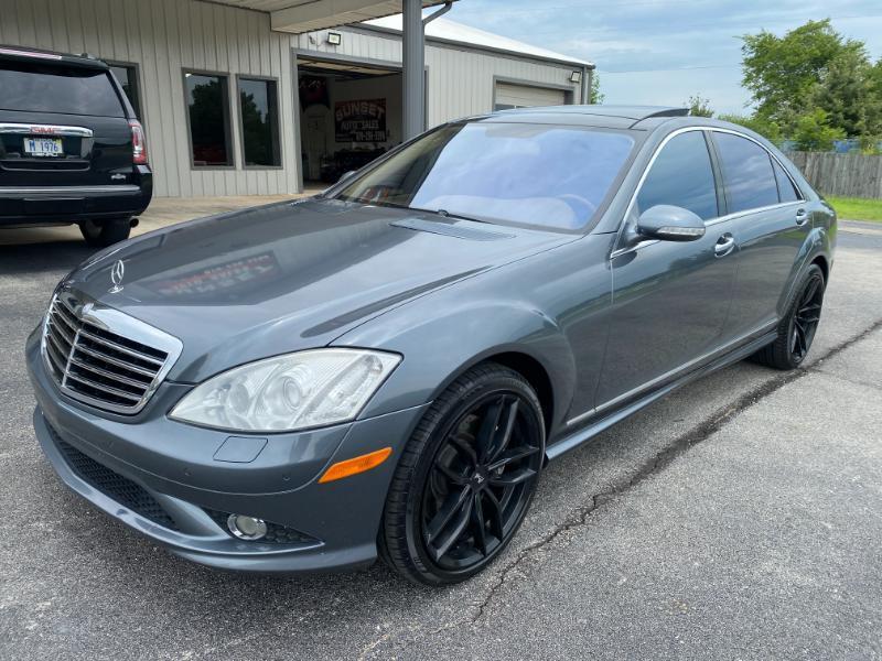 Mercedes-Benz S-Class S550 4MATIC 2009