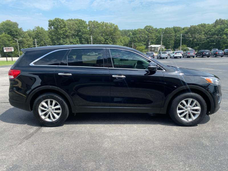 Kia Sorento LX 2WD 2016