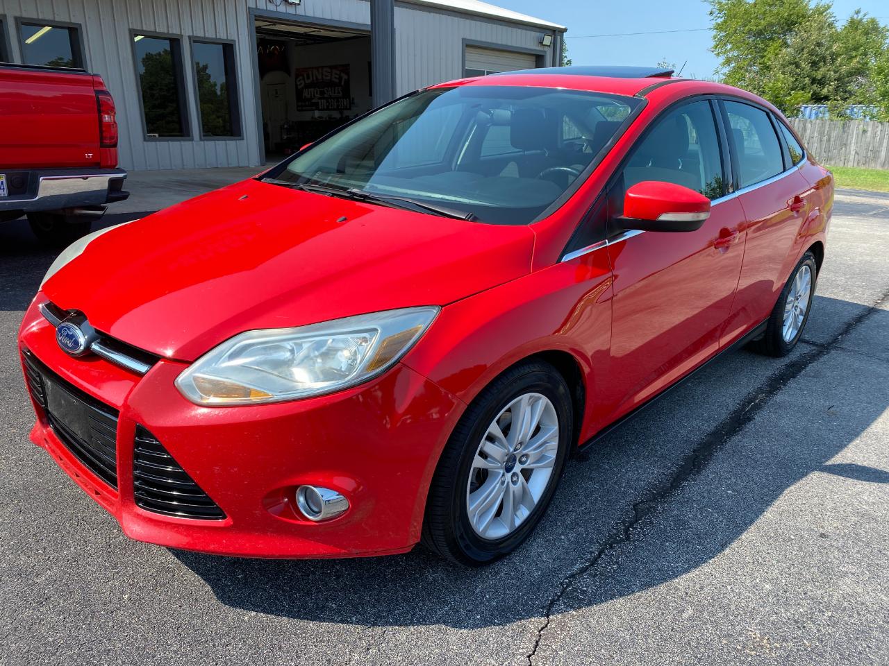 Ford Focus SEL Sedan 2012