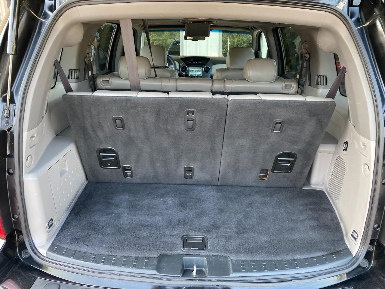 Honda Pilot EX-L 4WD 5-Spd AT with DVD 2011