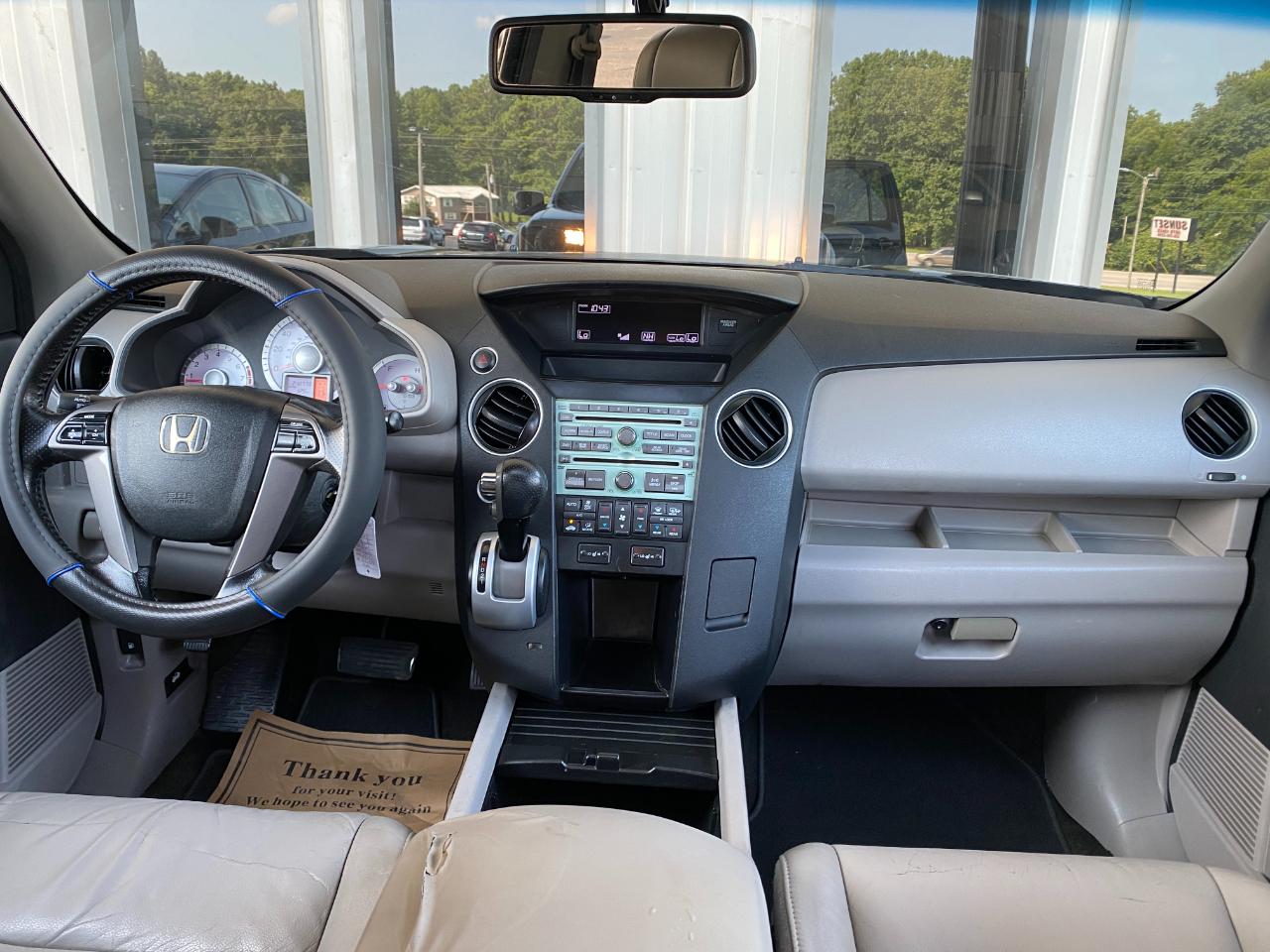 Honda Pilot EX-L 4WD 5-Spd AT with DVD 2011