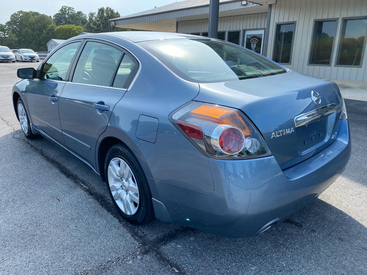 Nissan Altima 2.5 S 2010