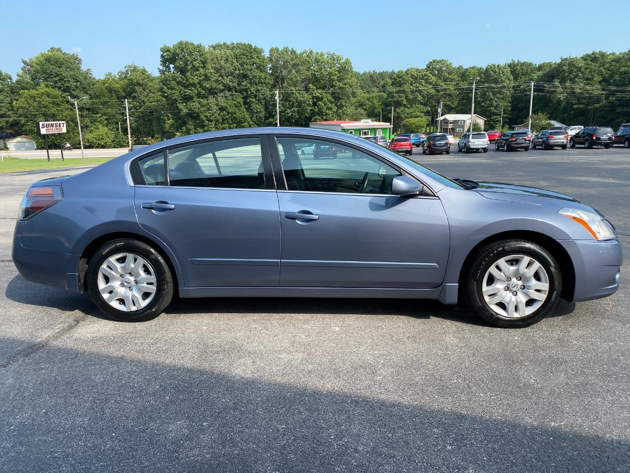 Nissan Altima 2.5 S 2010