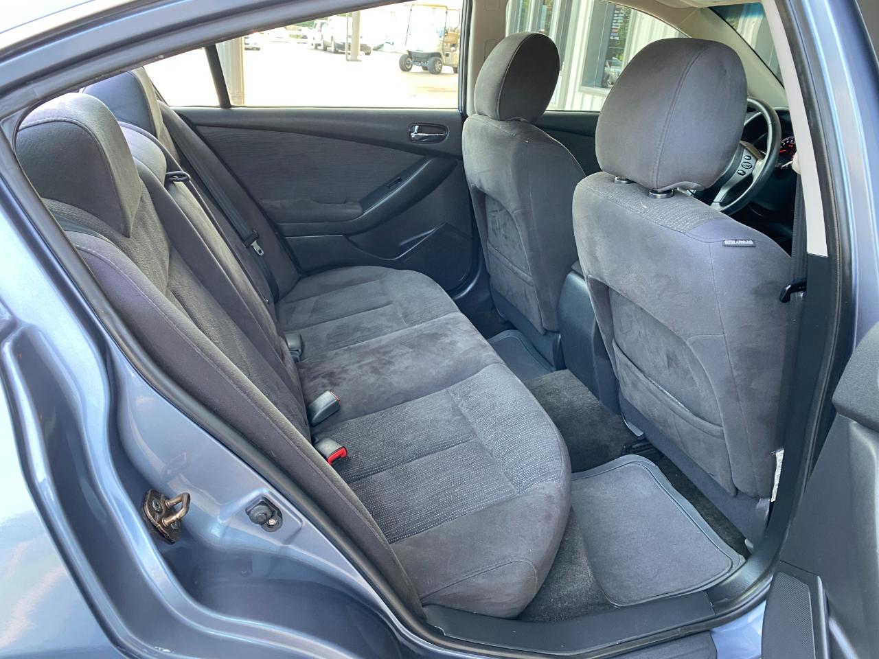 Nissan Altima 2.5 S 2010