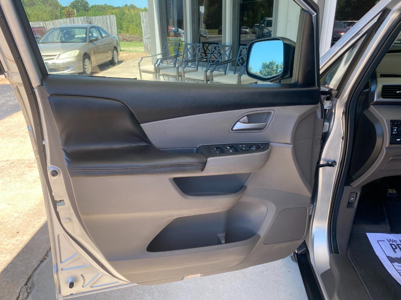 Honda Odyssey EX-L 2011