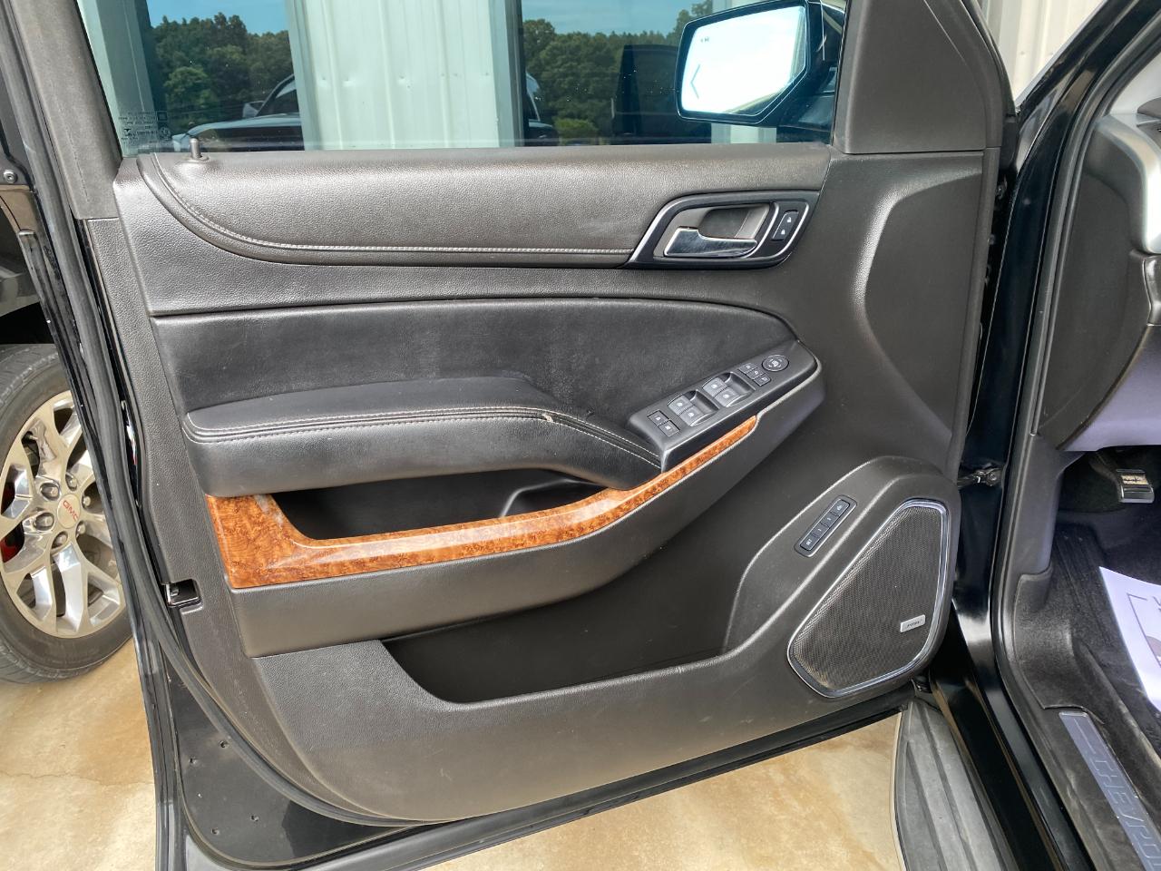 Chevrolet Tahoe LTZ 4WD 2015