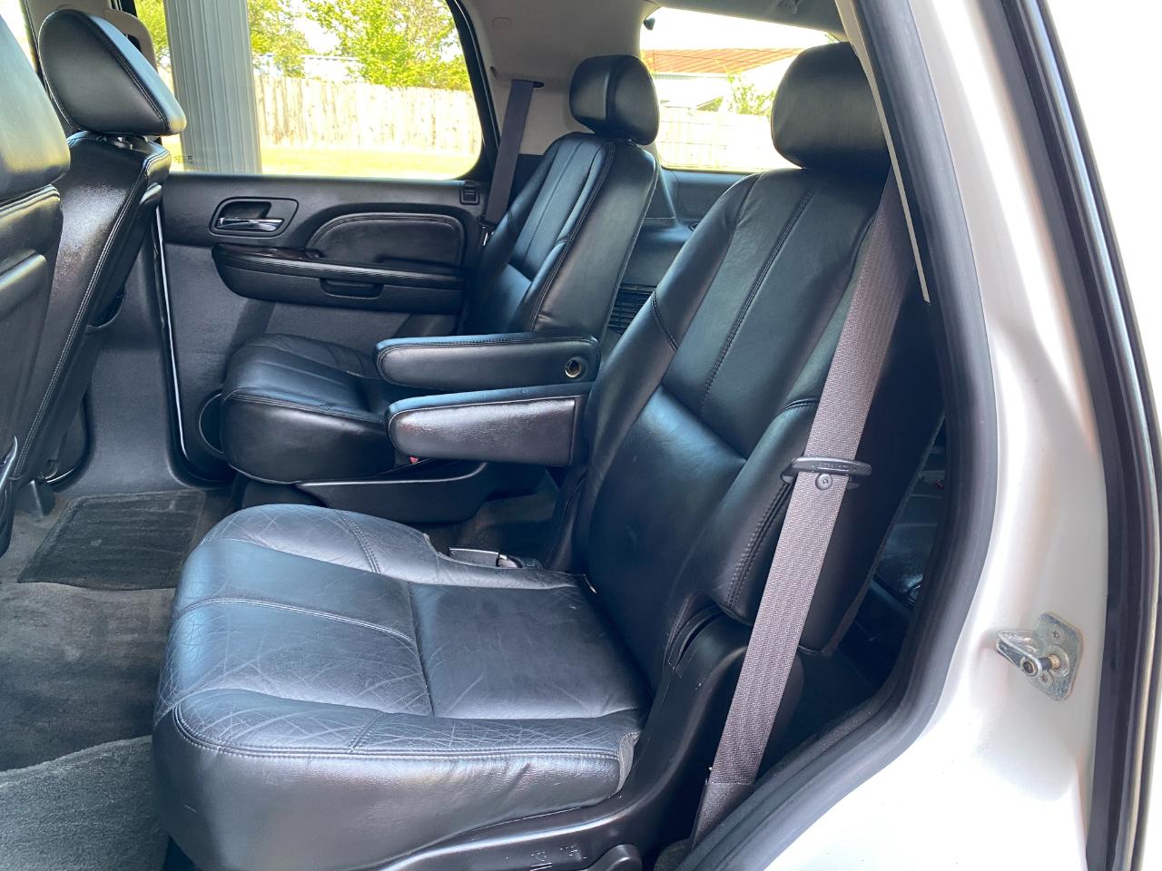 GMC Yukon Denali AWD 2008