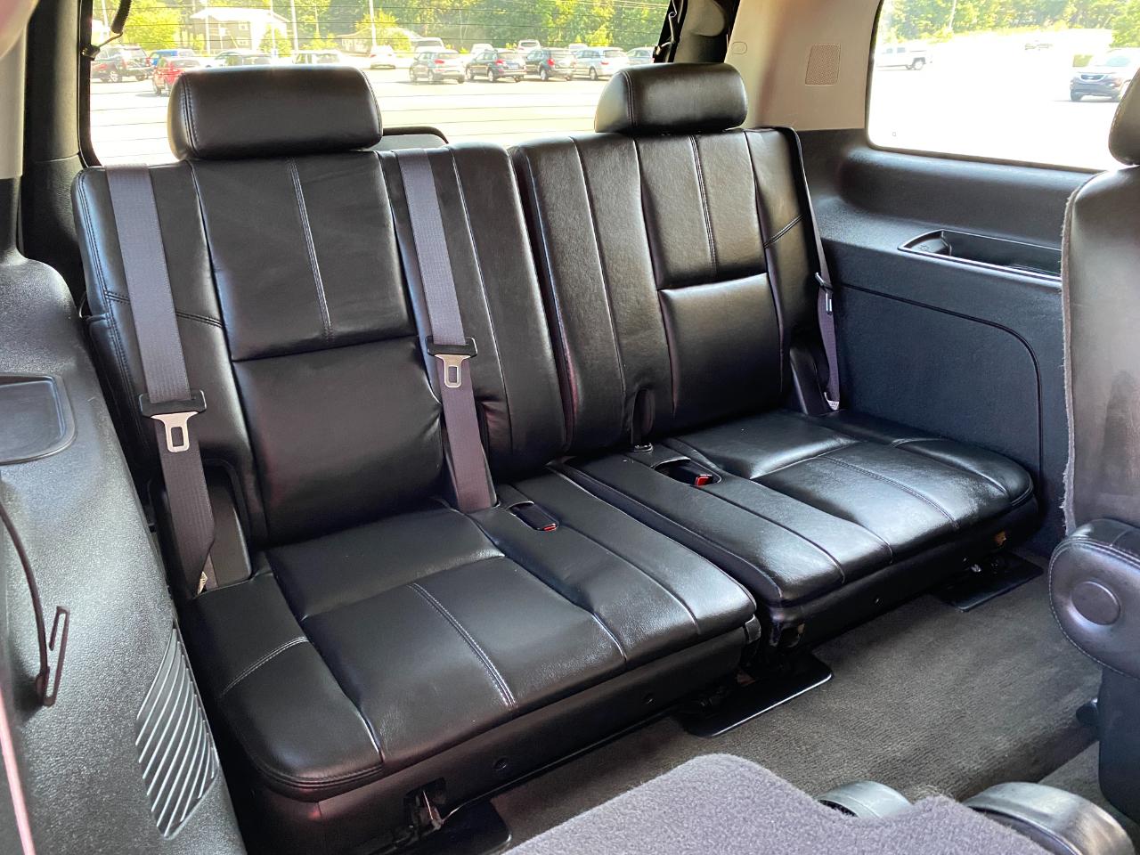 GMC Yukon Denali AWD 2008