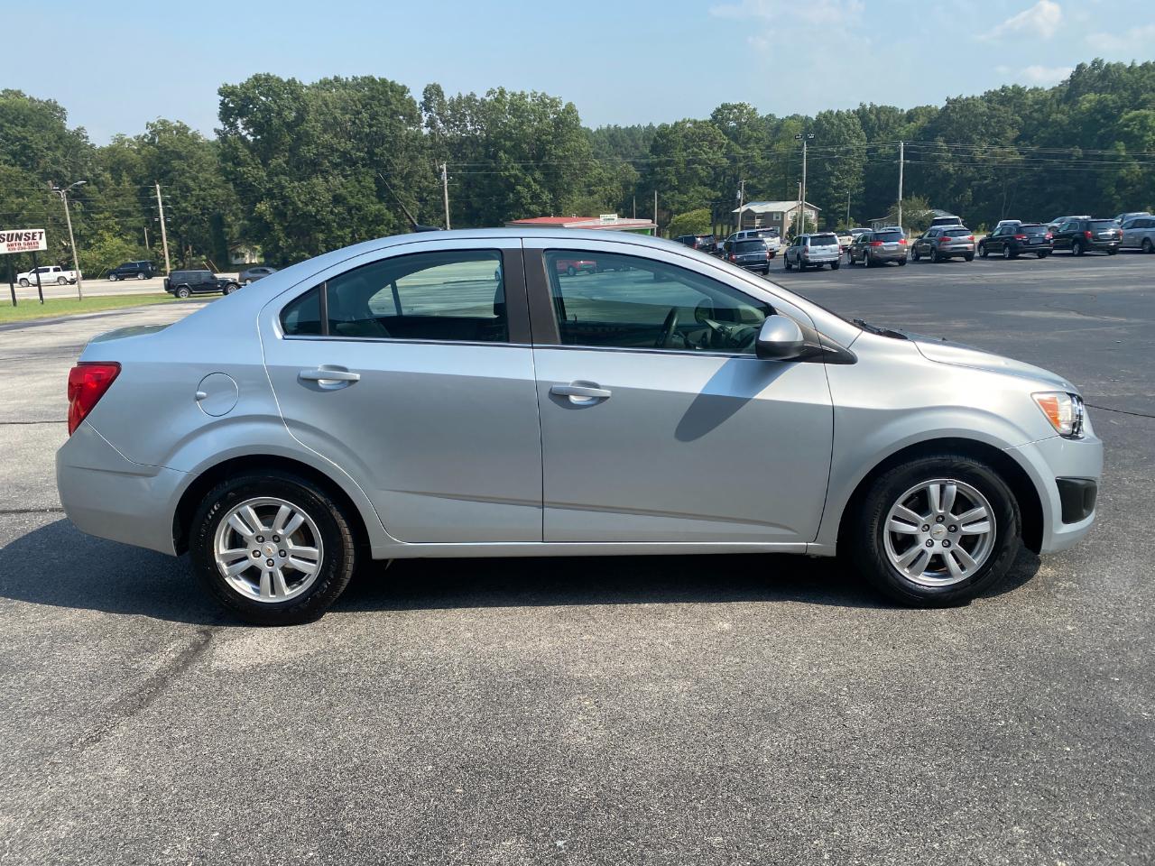 Chevrolet Sonic 2LT Sedan 2012