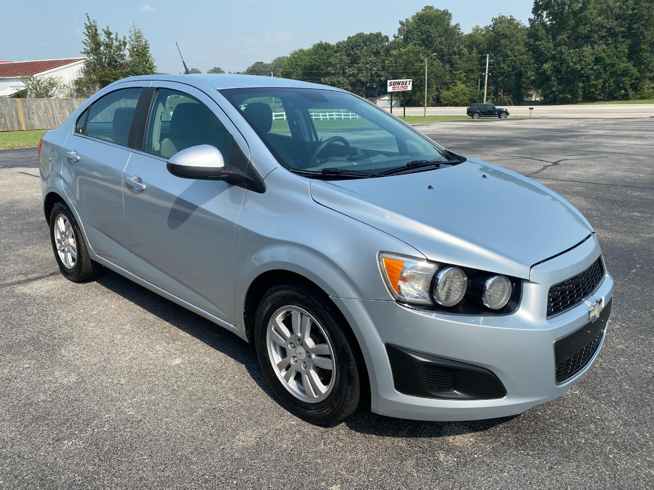 Chevrolet Sonic 2LT Sedan 2012