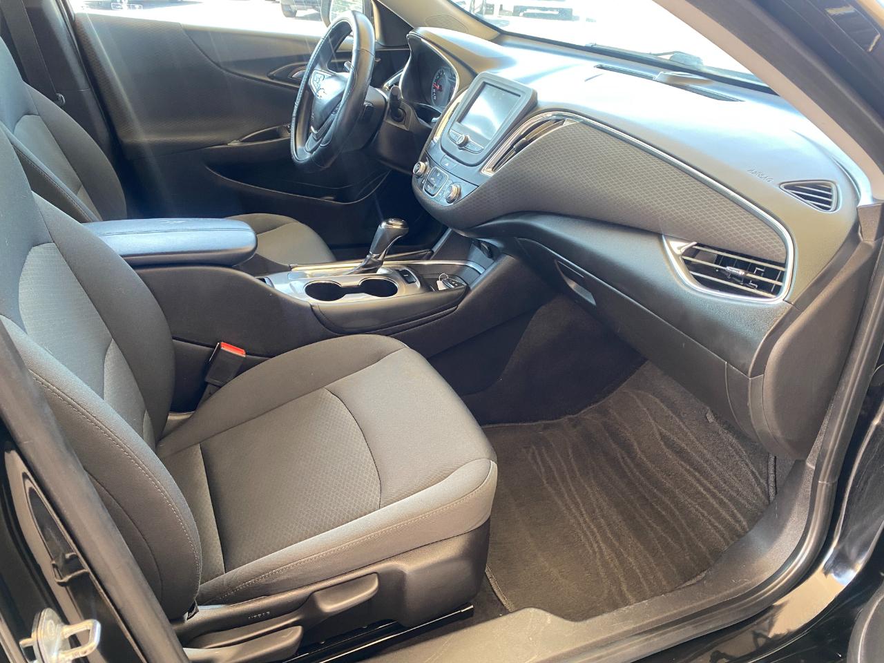 Chevrolet Malibu 1LT 2017