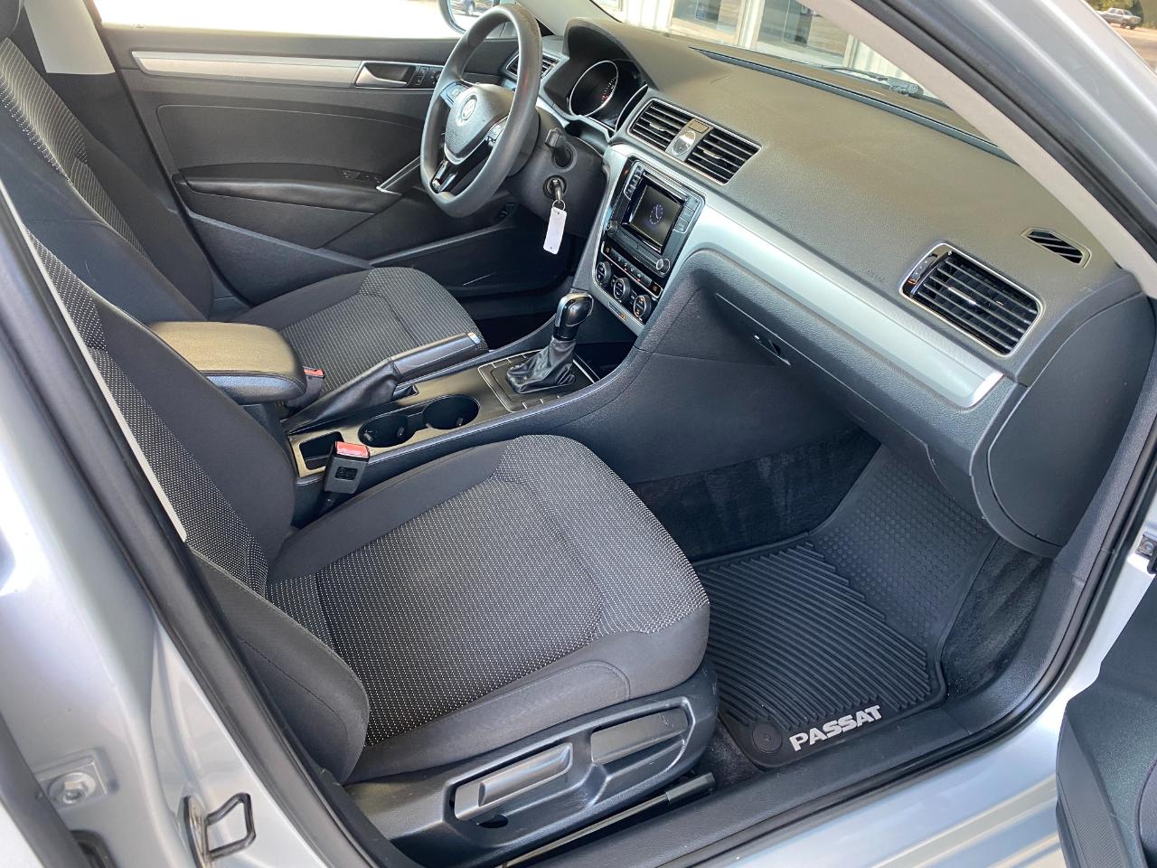 Volkswagen Passat S 6A 2016