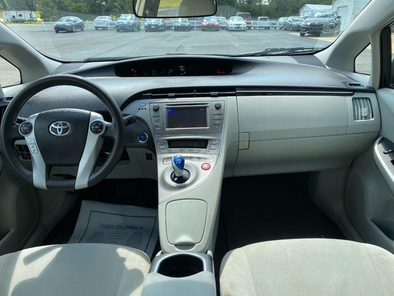 Toyota Prius Three 2014