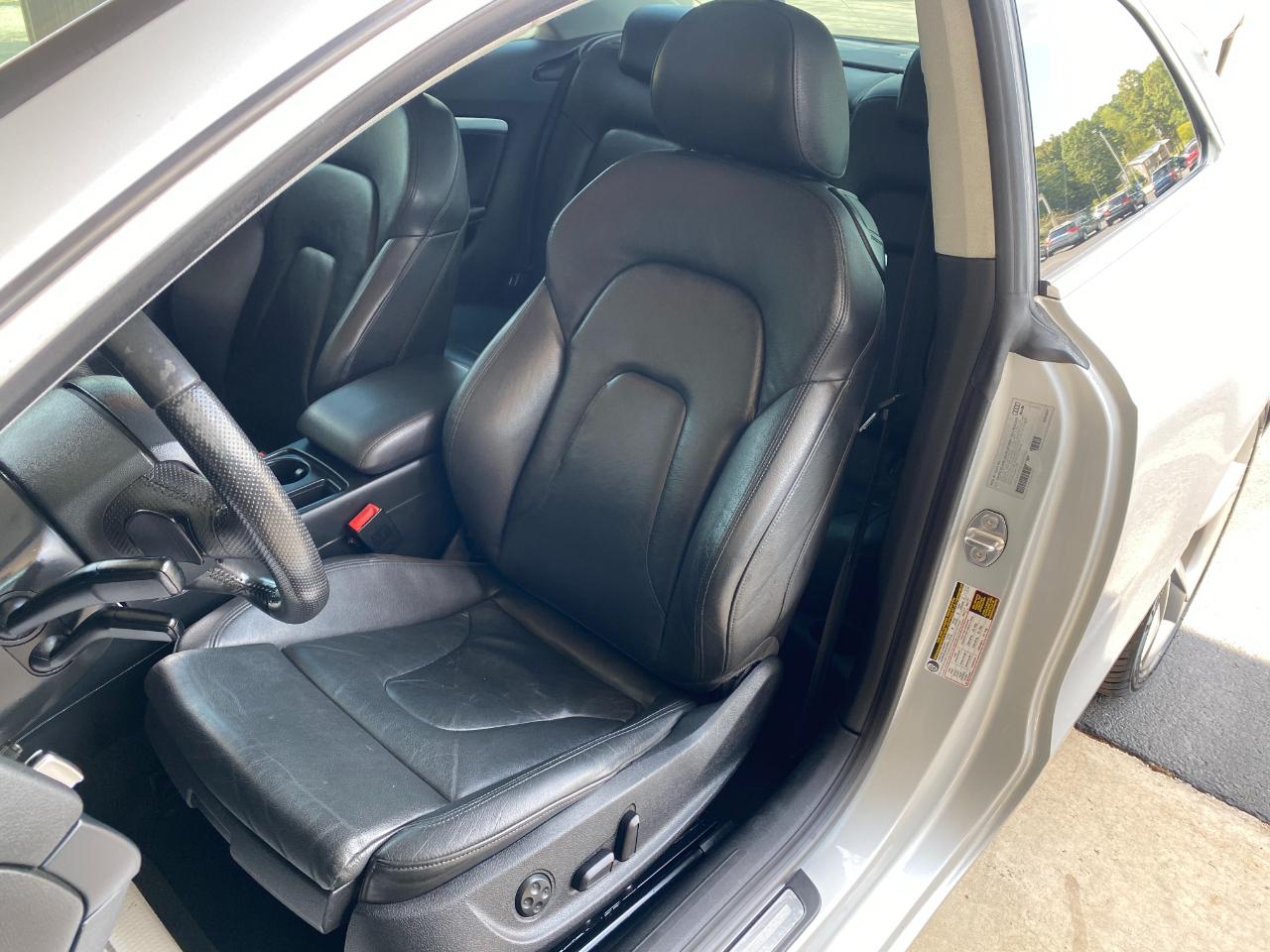 Audi A5 Coupe 2.0T quattro Tiptronic 2012