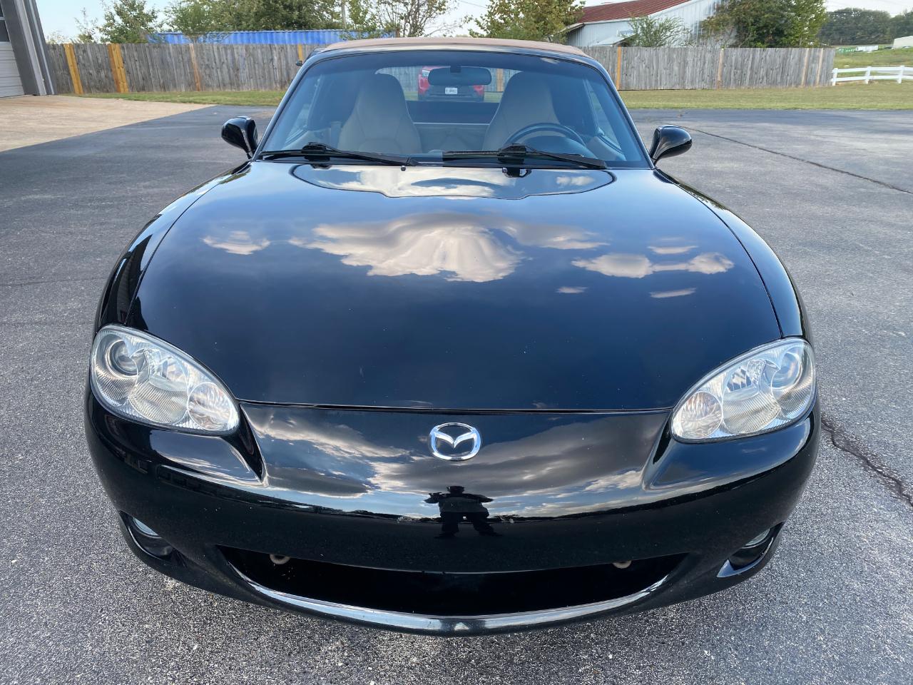 Mazda MX-5 Miata Base 2001