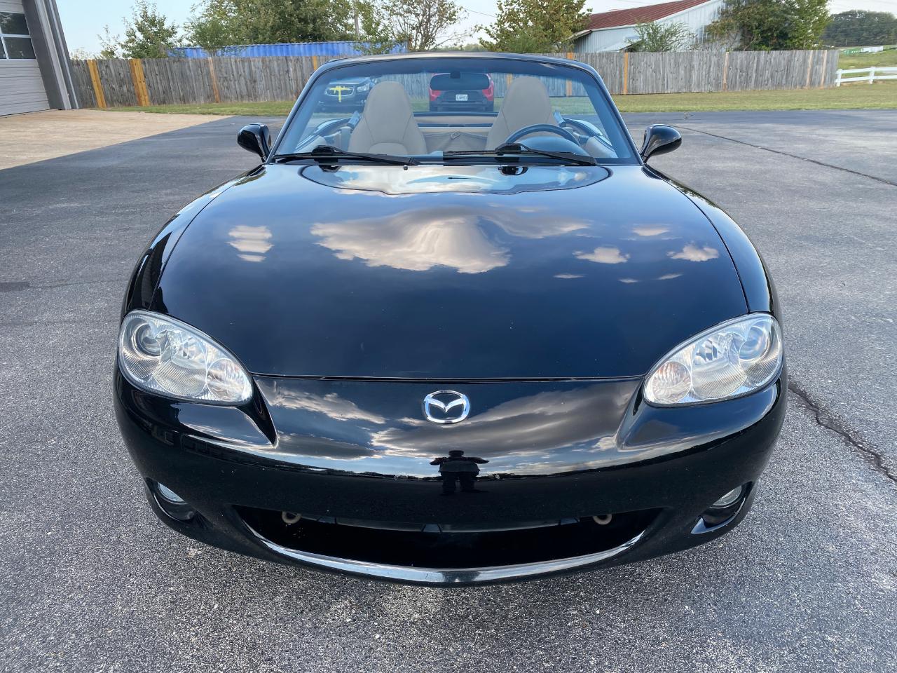 Mazda MX-5 Miata Base 2001