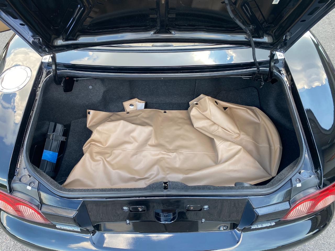 Mazda MX-5 Miata Base 2001